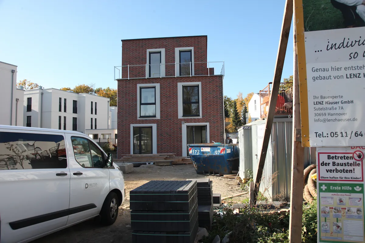 Fenster LENZ 720 - 1